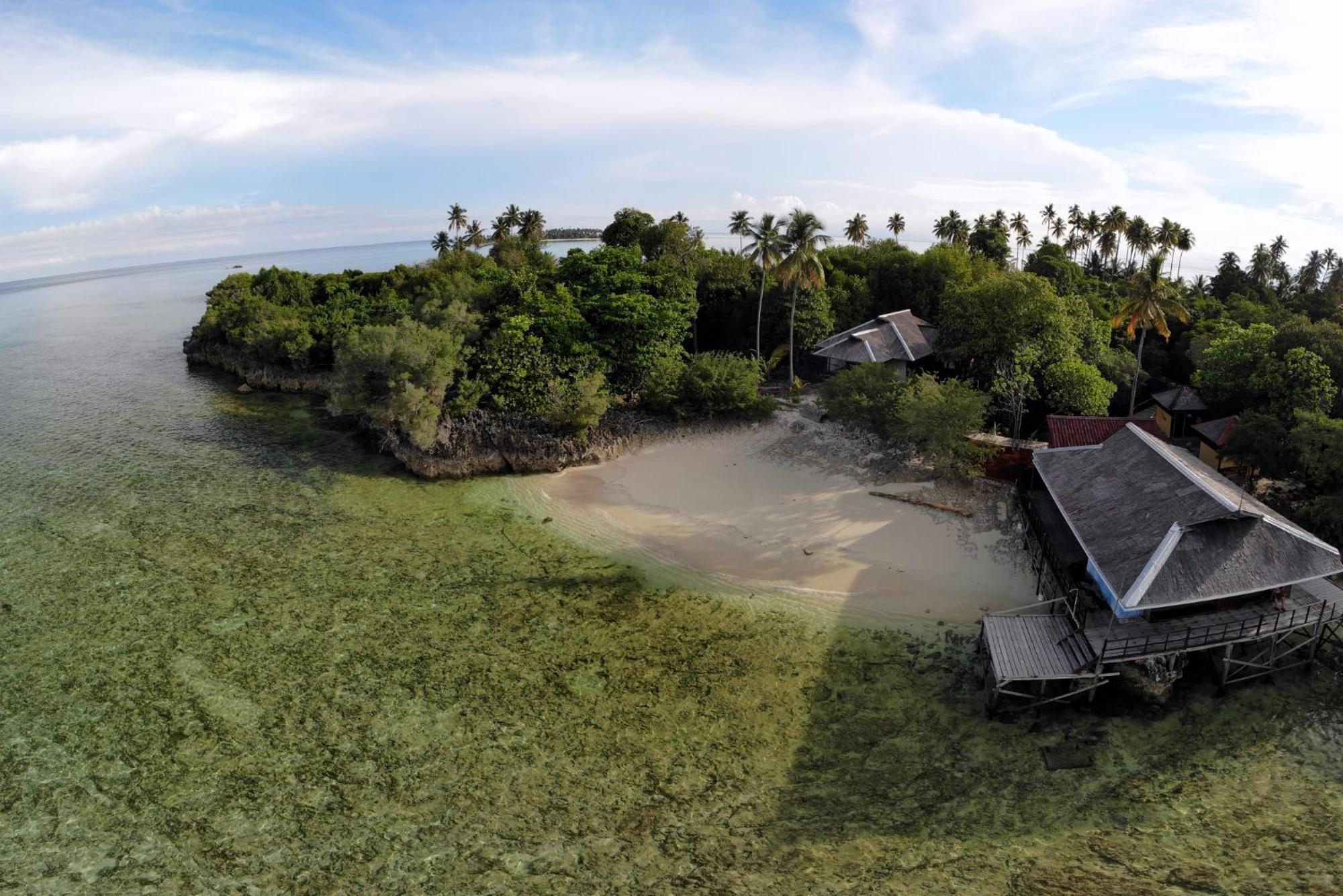 Nunukan Island Resort Maratua Island Eksteriør billede