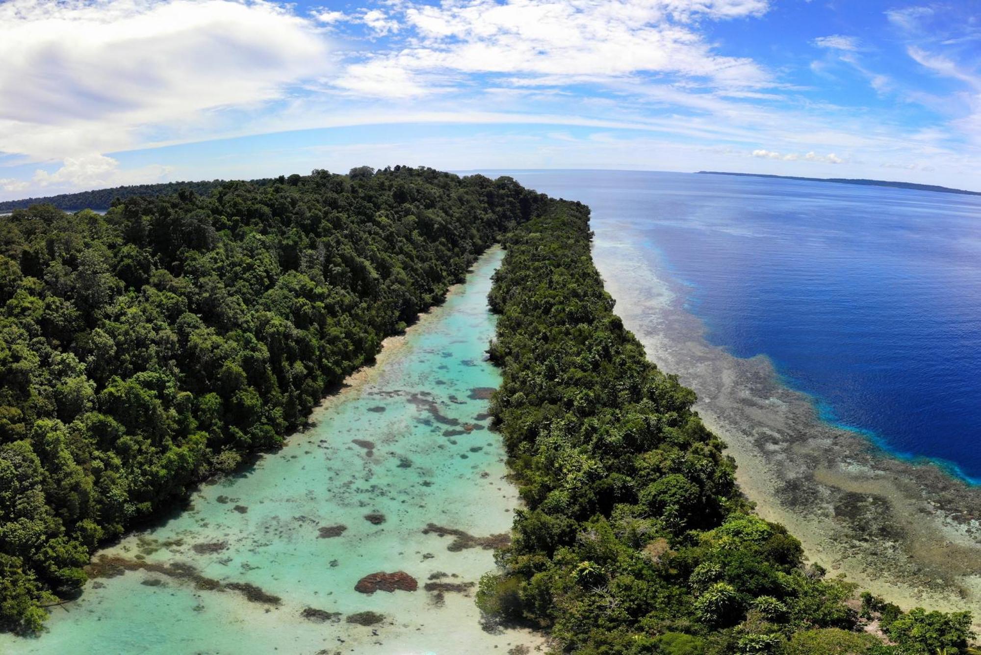 Nunukan Island Resort Maratua Island Eksteriør billede