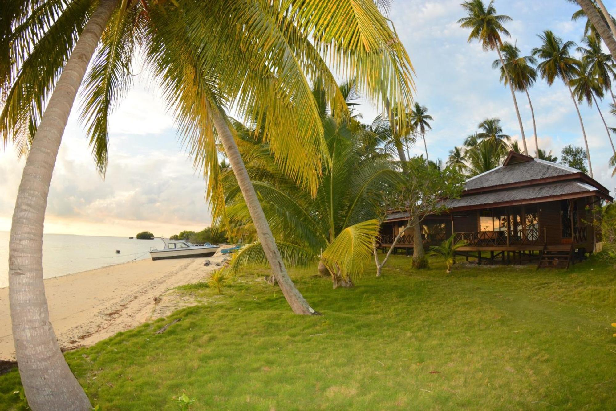 Nunukan Island Resort Maratua Island Eksteriør billede
