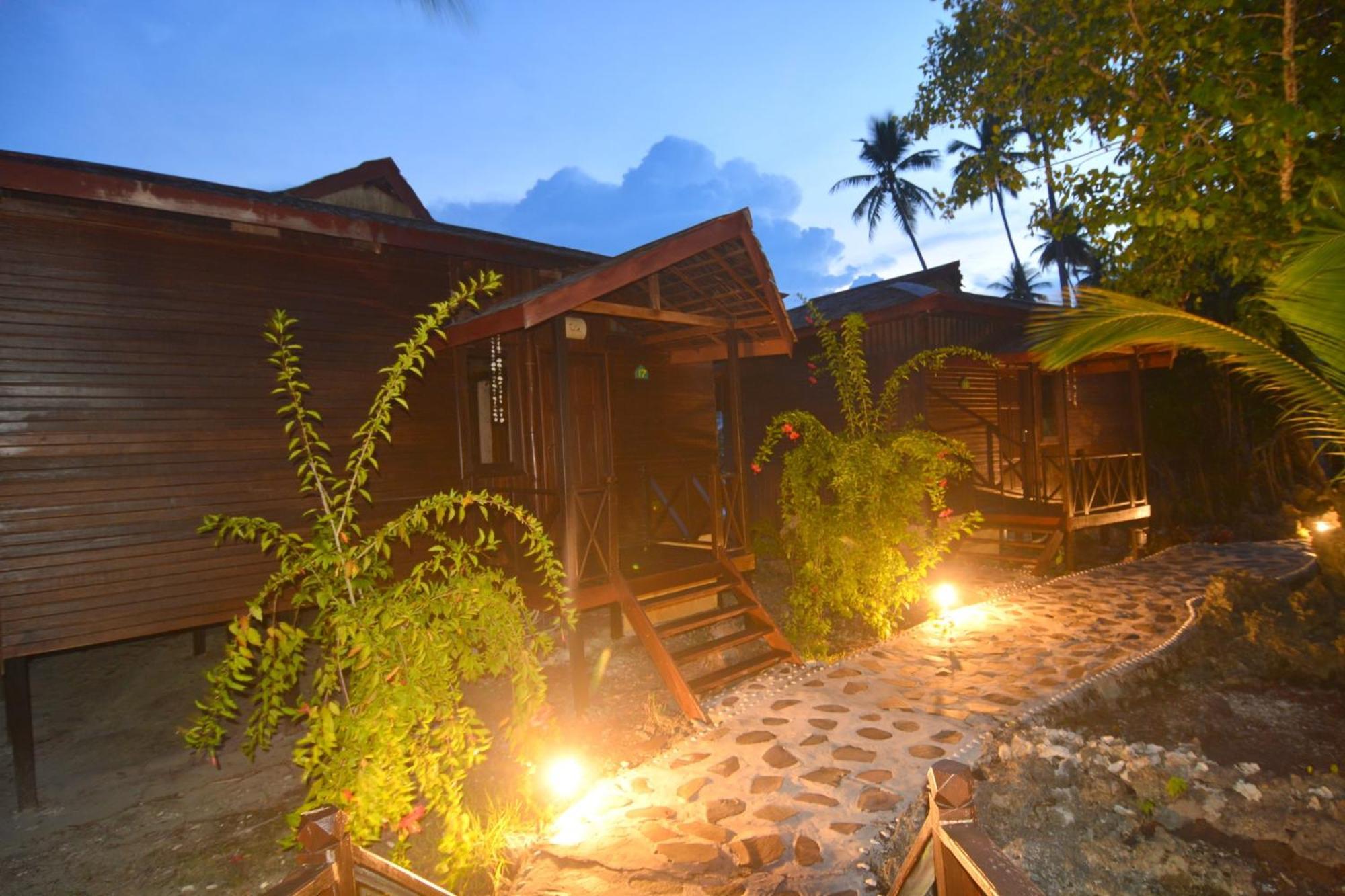 Nunukan Island Resort Maratua Island Eksteriør billede