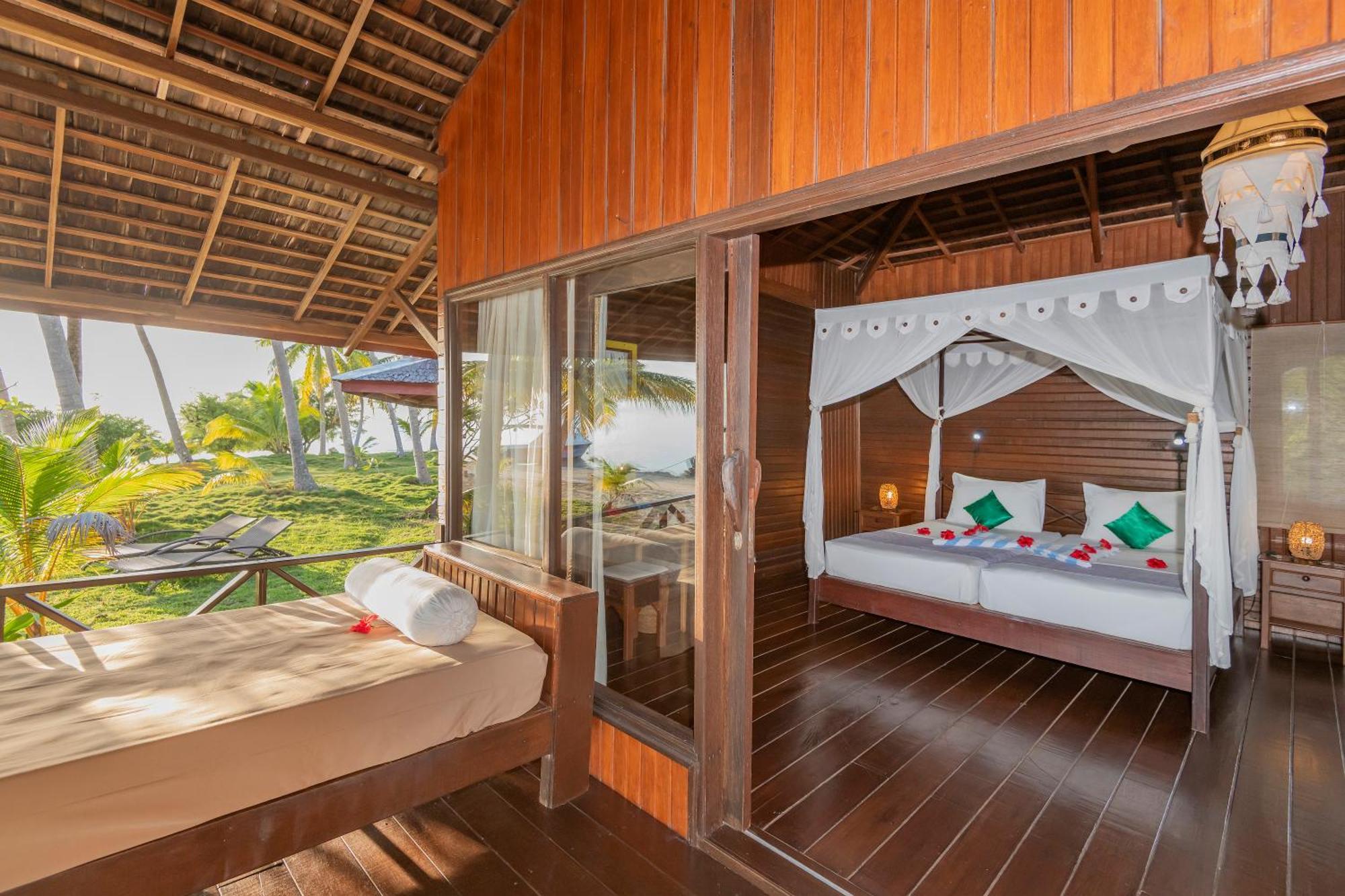 Nunukan Island Resort Maratua Island Eksteriør billede